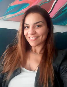 gizele-sa-correa-232x300