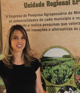 pesquisador-juliana-costa-de-rezende-abrahao