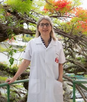 Renata Golin Bueno Costa